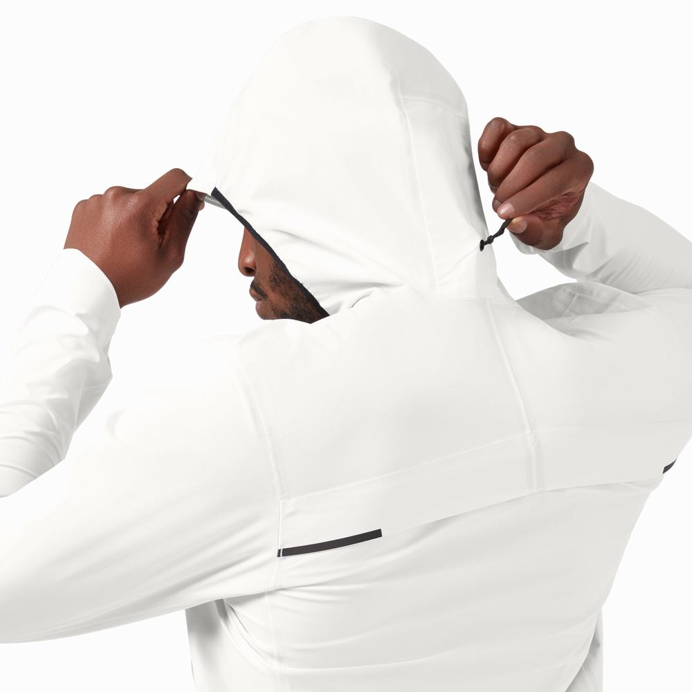 Chaquetas On Impermeables Hombre Blancos | 45SBJQMKN